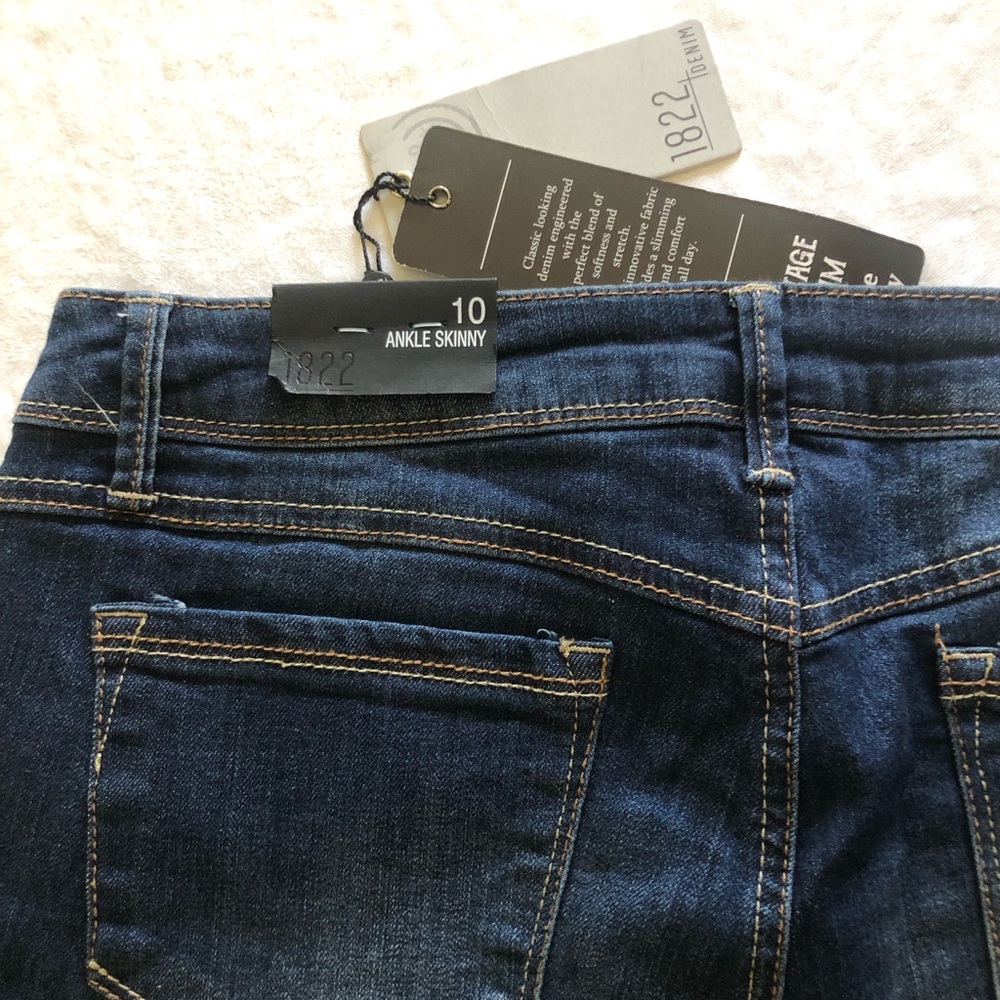 NWT 1822 Denim Dark Blue Vintage Wash Skinny Jeans - Women - Picture 2 of 4